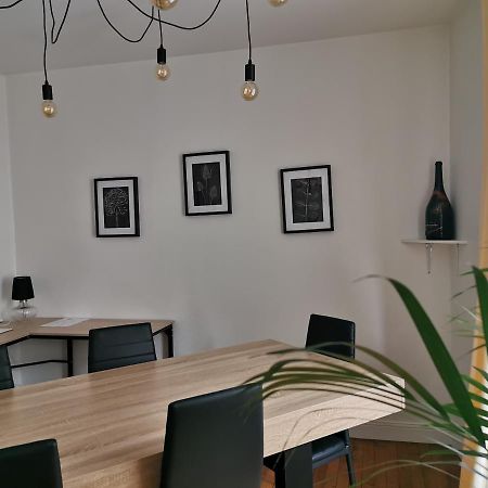 Apartament Chez Camille Reims Zewnętrze zdjęcie