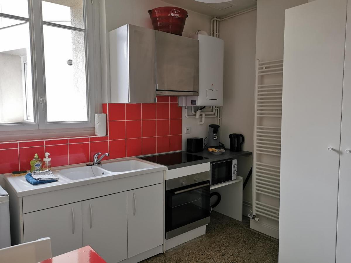 Apartament Chez Camille Reims Zewnętrze zdjęcie