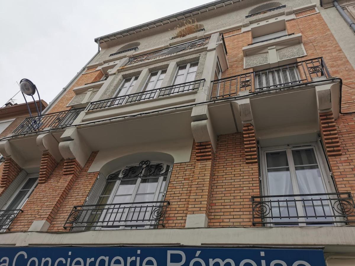 Apartament Chez Camille Reims Zewnętrze zdjęcie